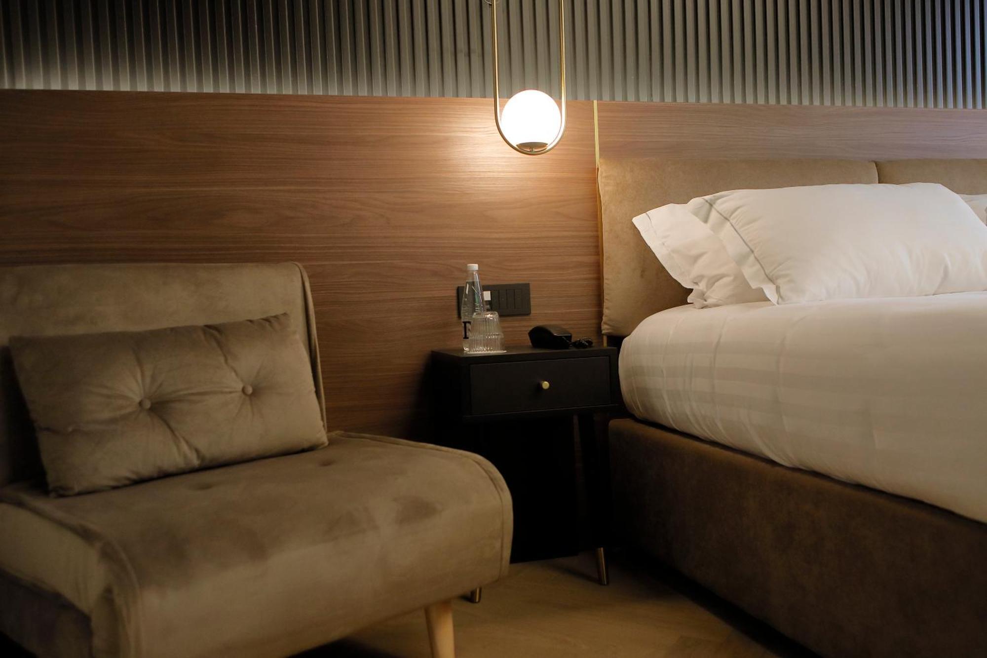 Hotel Namia By Dori Bardolino Ngoại thất bức ảnh