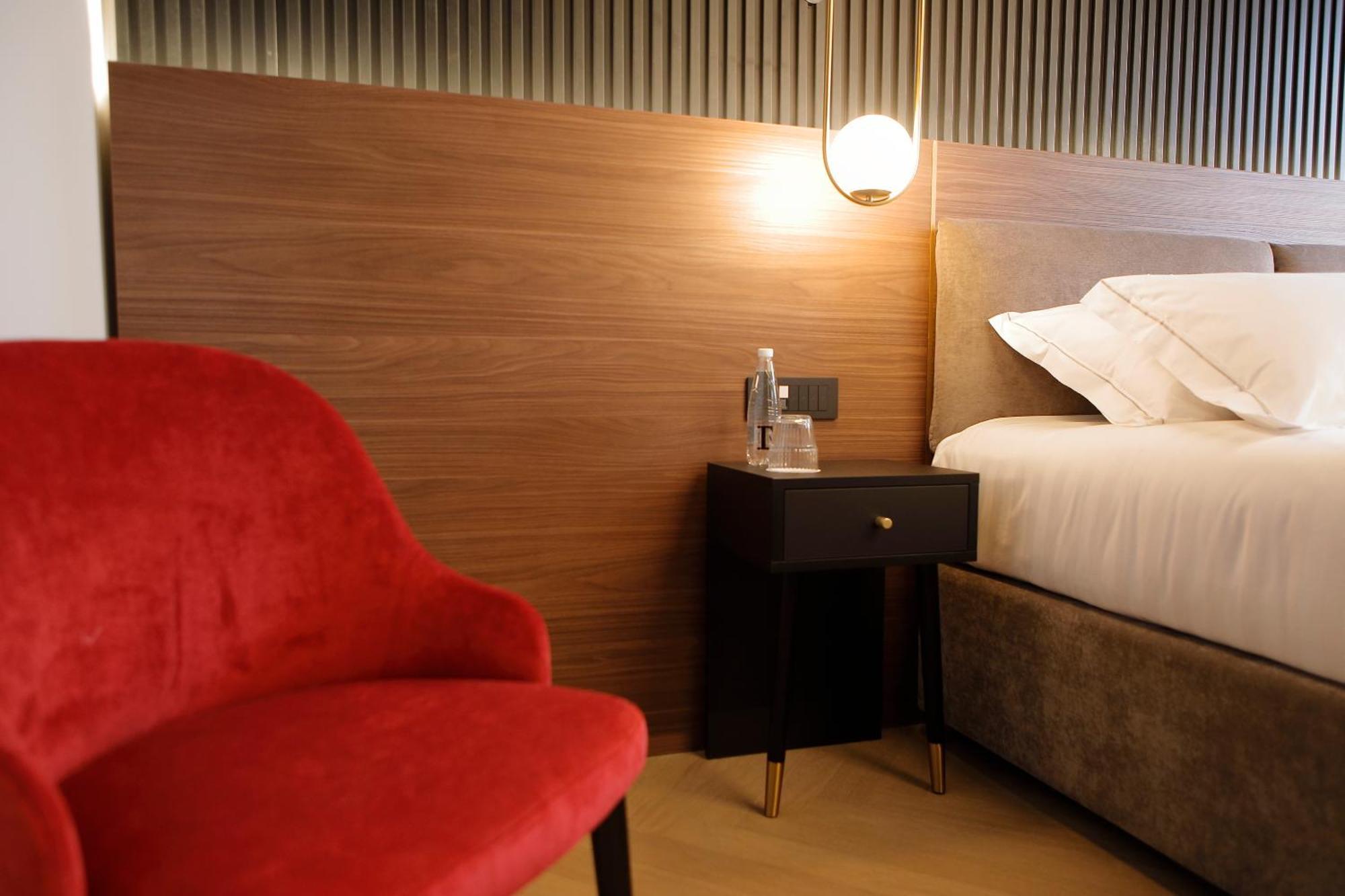 Hotel Namia By Dori Bardolino Ngoại thất bức ảnh