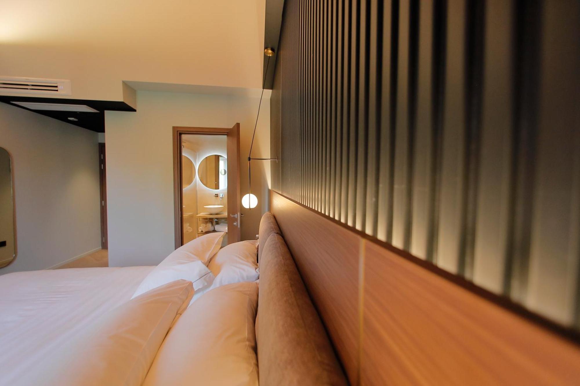 Hotel Namia By Dori Bardolino Ngoại thất bức ảnh